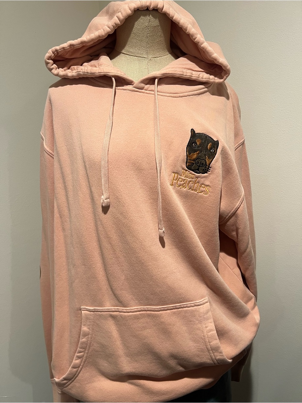 BARSTOOL MISS PEACHES Hoodie, size XL